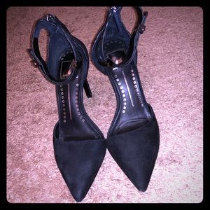 Dolce Vita Black Ankle Strap Pointed Toe Heels 8